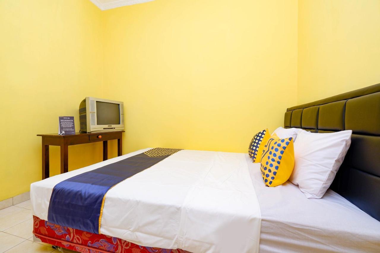 Hotel Spot On 2821 Griya Kawula Syariah Solo Zewnętrze zdjęcie