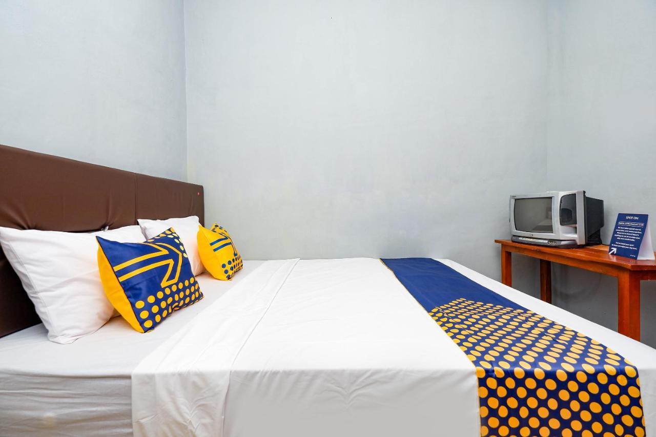 Hotel Spot On 2821 Griya Kawula Syariah Solo Zewnętrze zdjęcie