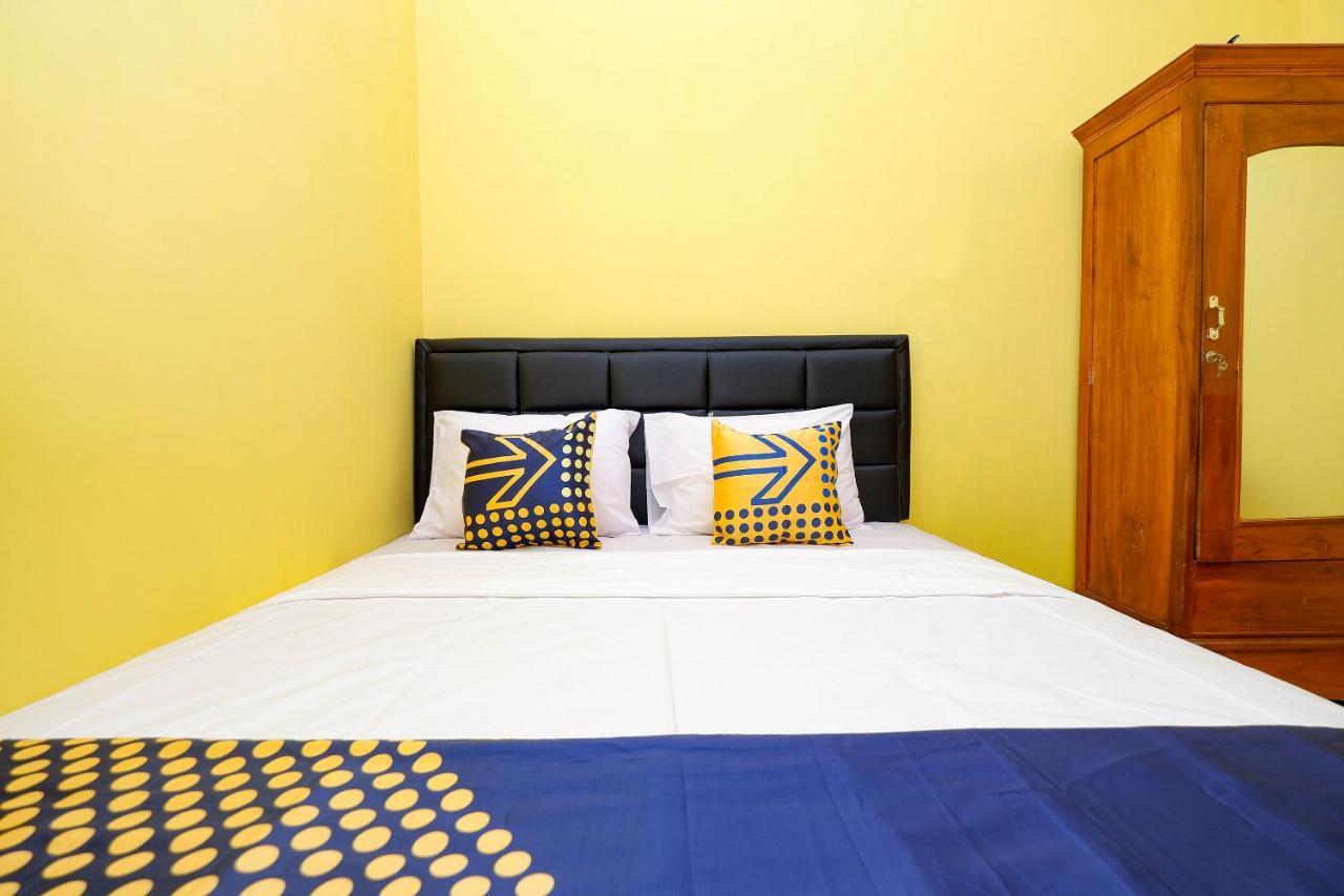 Hotel Spot On 2821 Griya Kawula Syariah Solo Zewnętrze zdjęcie