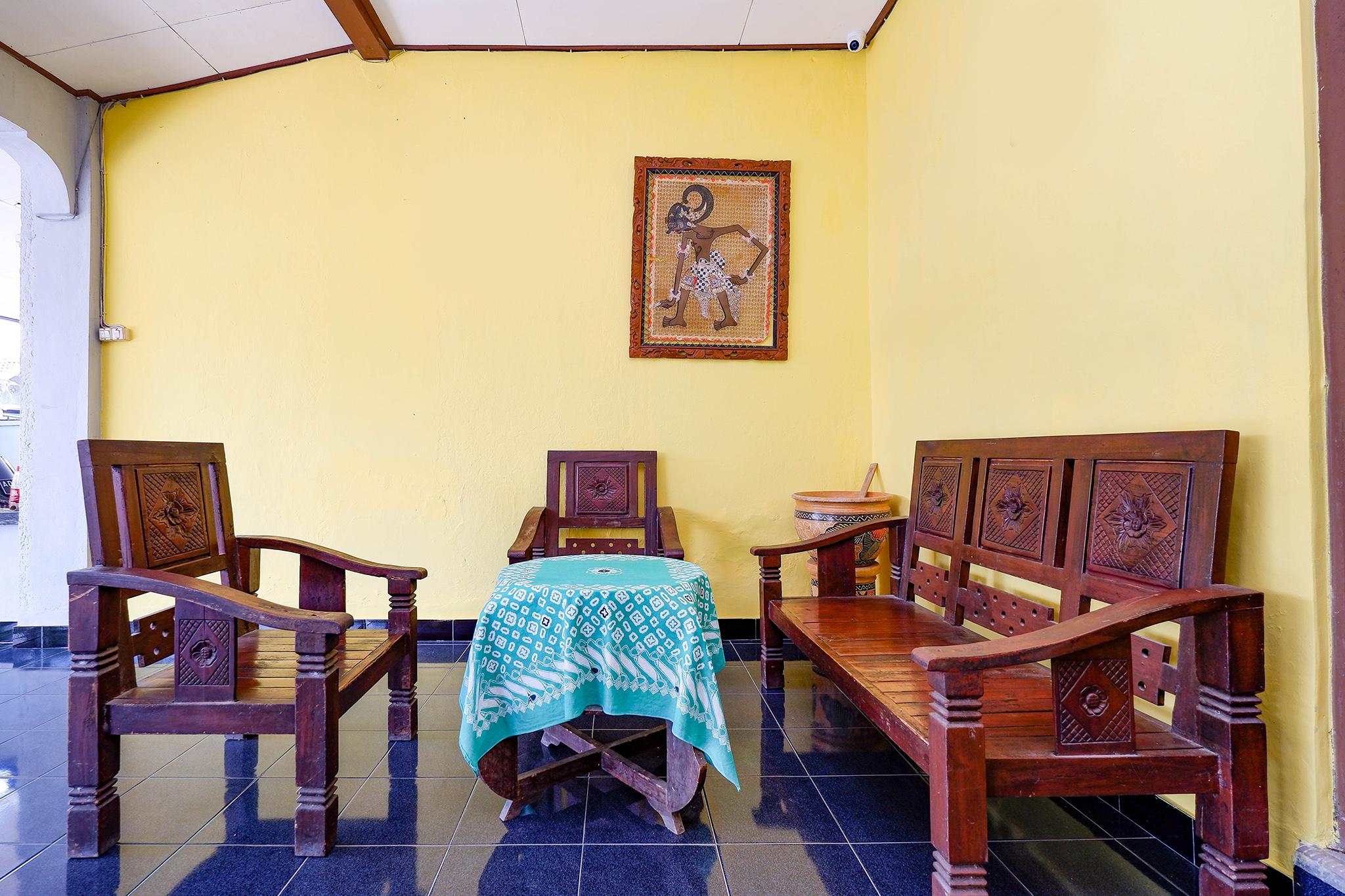 Hotel Spot On 2821 Griya Kawula Syariah Solo Zewnętrze zdjęcie